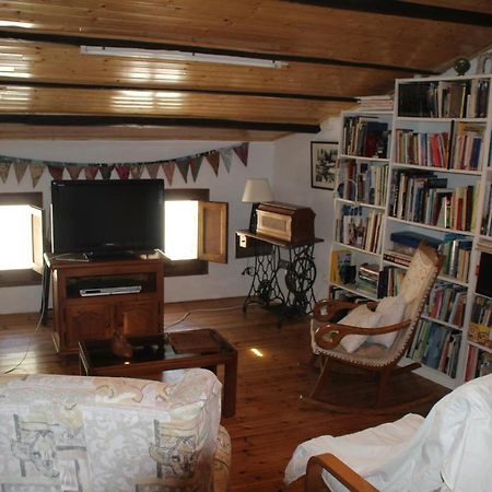 Ferienwohnung Cal Bove Sant Guim de Freixenet Exterior foto