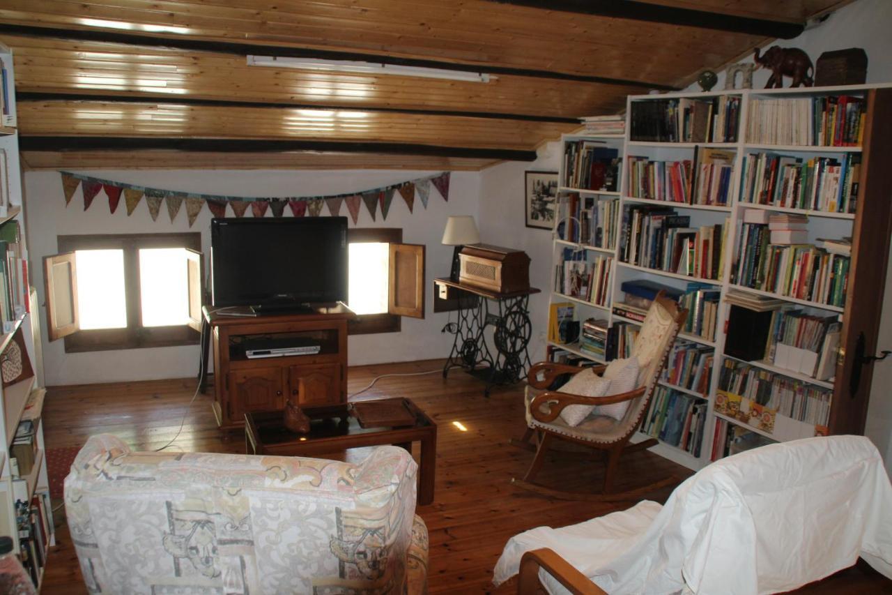 Ferienwohnung Cal Bove Sant Guim de Freixenet Exterior foto